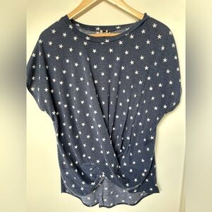 Twist front teeth. Stars. Patriotic. Size medium.